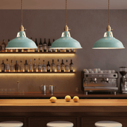 Lampa wisząca industrialna z metalowym kloszem, oprawa E26, regulowana wysokość – styl retro