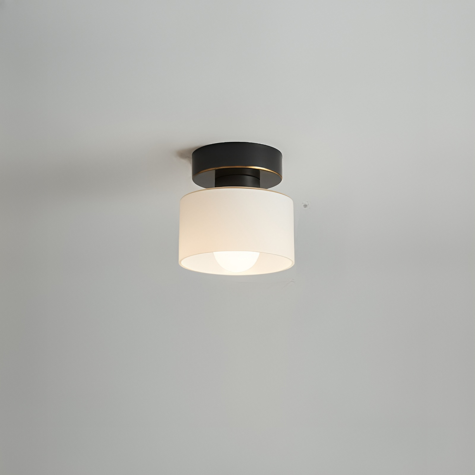 Nowoczesna minimalistyczna lampa sufitowa półplafonowa – oświetlenie wewnętrzne, czarna/złota - Image 2