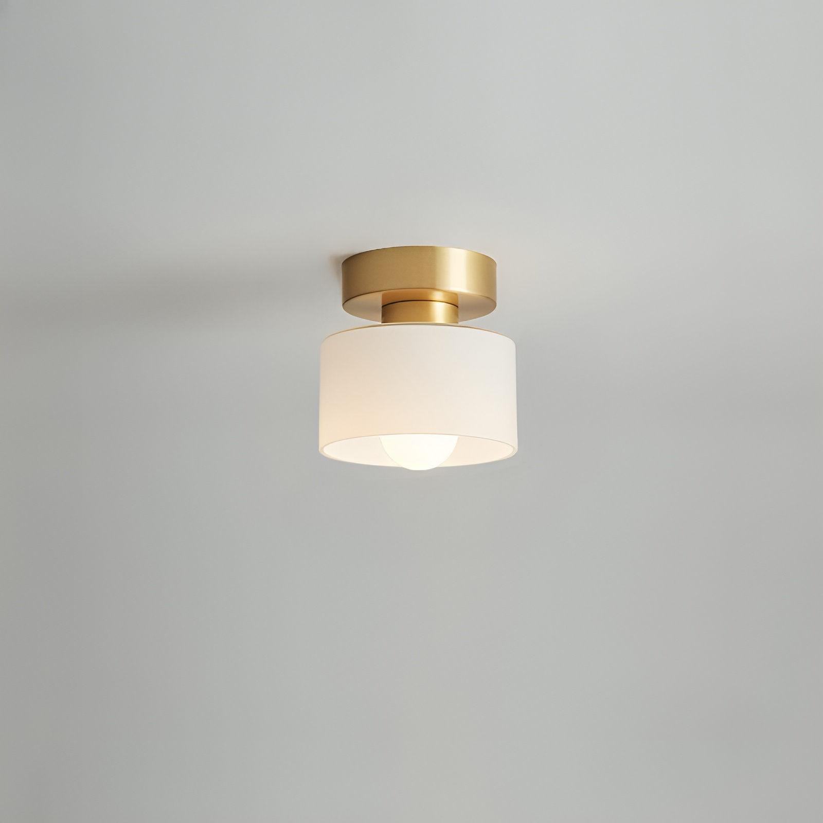 Nowoczesna minimalistyczna lampa sufitowa półplafonowa – oświetlenie wewnętrzne, czarna/złota - Image 3
