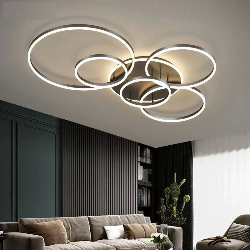 Lampa sufitowa LED z pierścieniami – ściemniana, z pilotem, do salonu i dużych wnętrz