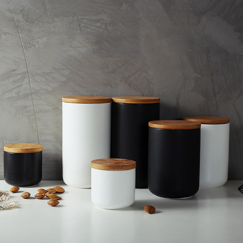 Ceramiczny słoik do przechowywania kuchenny żywności z szczelny drewnianą pokrywką
